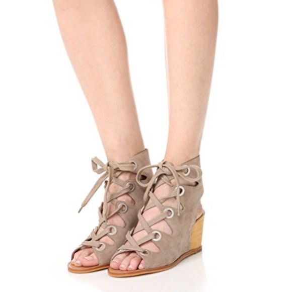 Dolce Vita wooden block wedge heel - Picture 5 of 5